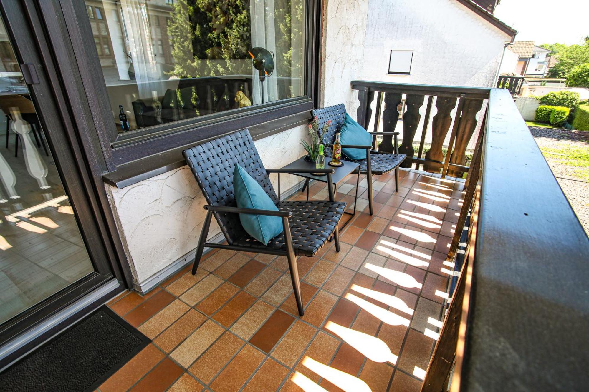 Zentral - Gemuetlich - Kueche - Balkon - Garage Apartment Bad Lippspringe Exterior photo